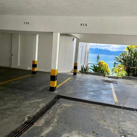 Ferienwohnung Linda Cobertura Duplex, Pe Na Areia,Vista Linda. Caraguatatuba Exterior foto